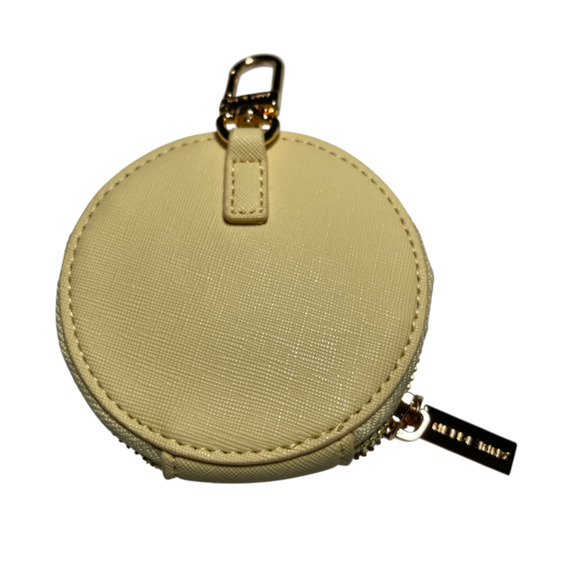 NEW Anne Klein Round Coin Purse Clip Cream Zip Close Pouch Swivel Clip - Picture 2 of 9